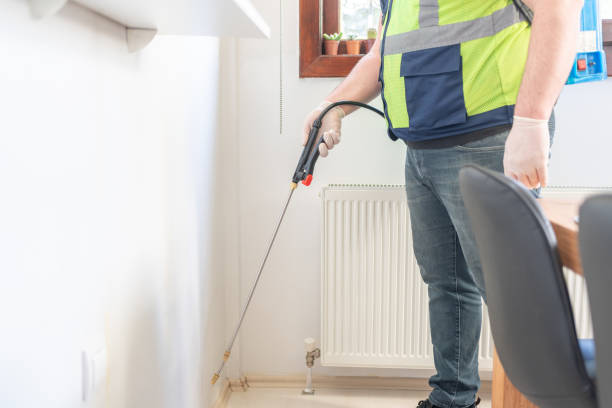Best Affordable Pest Control Services  in St Charles, MN